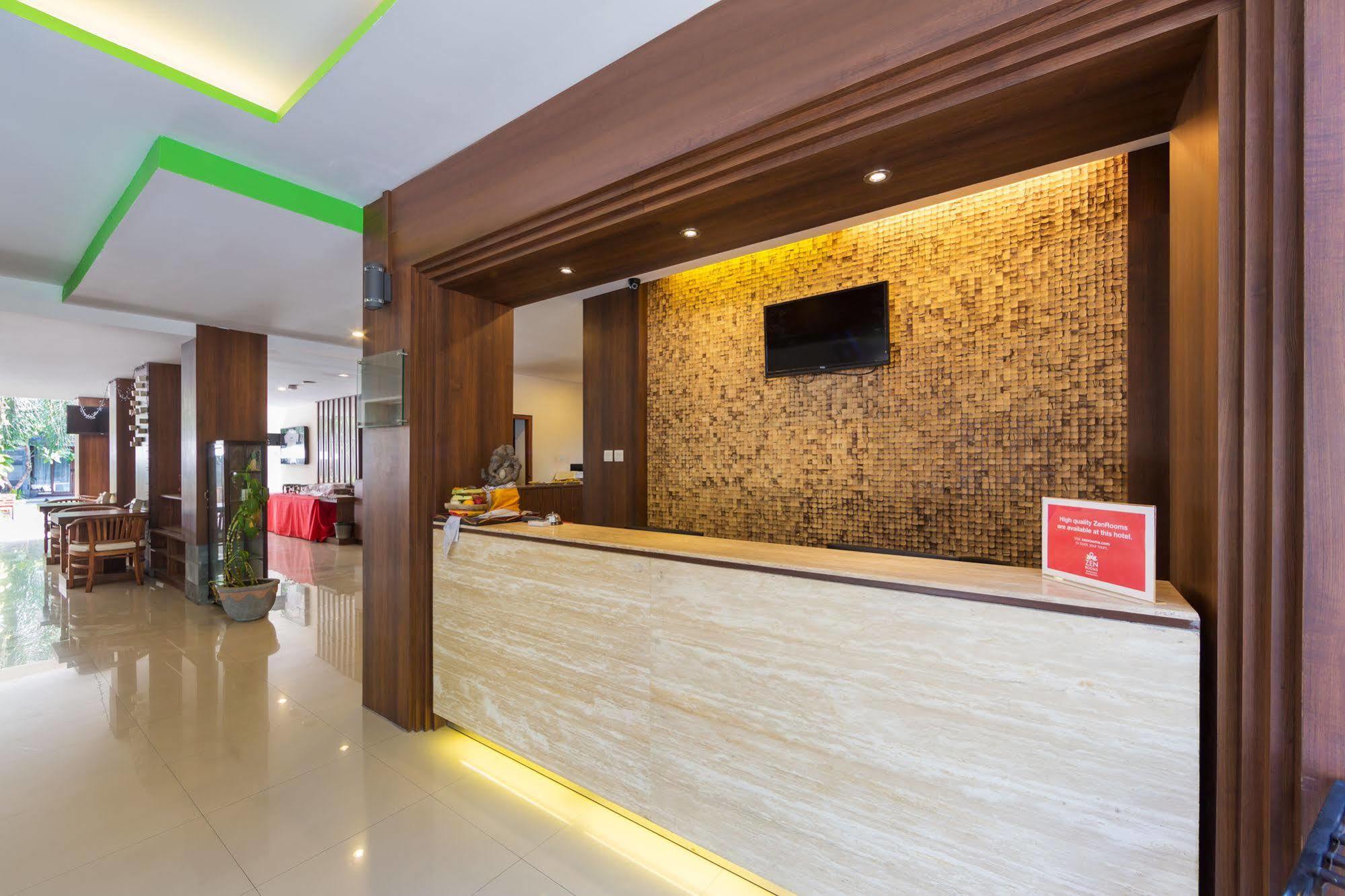 Zen Rooms Kuta Tuban Suites Exteriér fotografie